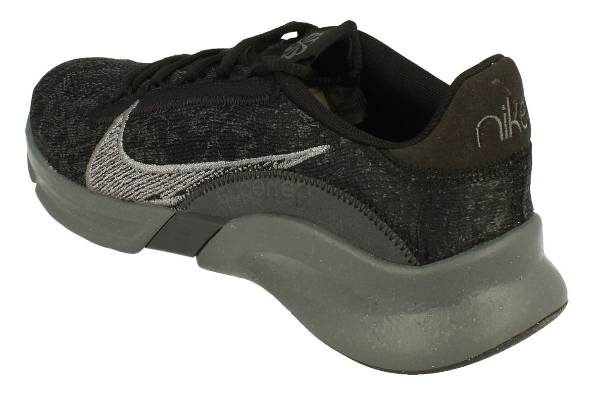 Leichte Flyknit Trainings-Sneaker
