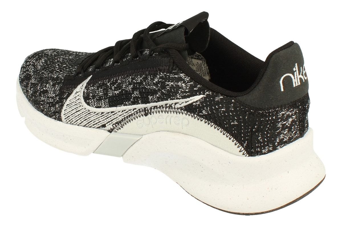 Leichte Flyknit Trainings-Sneaker