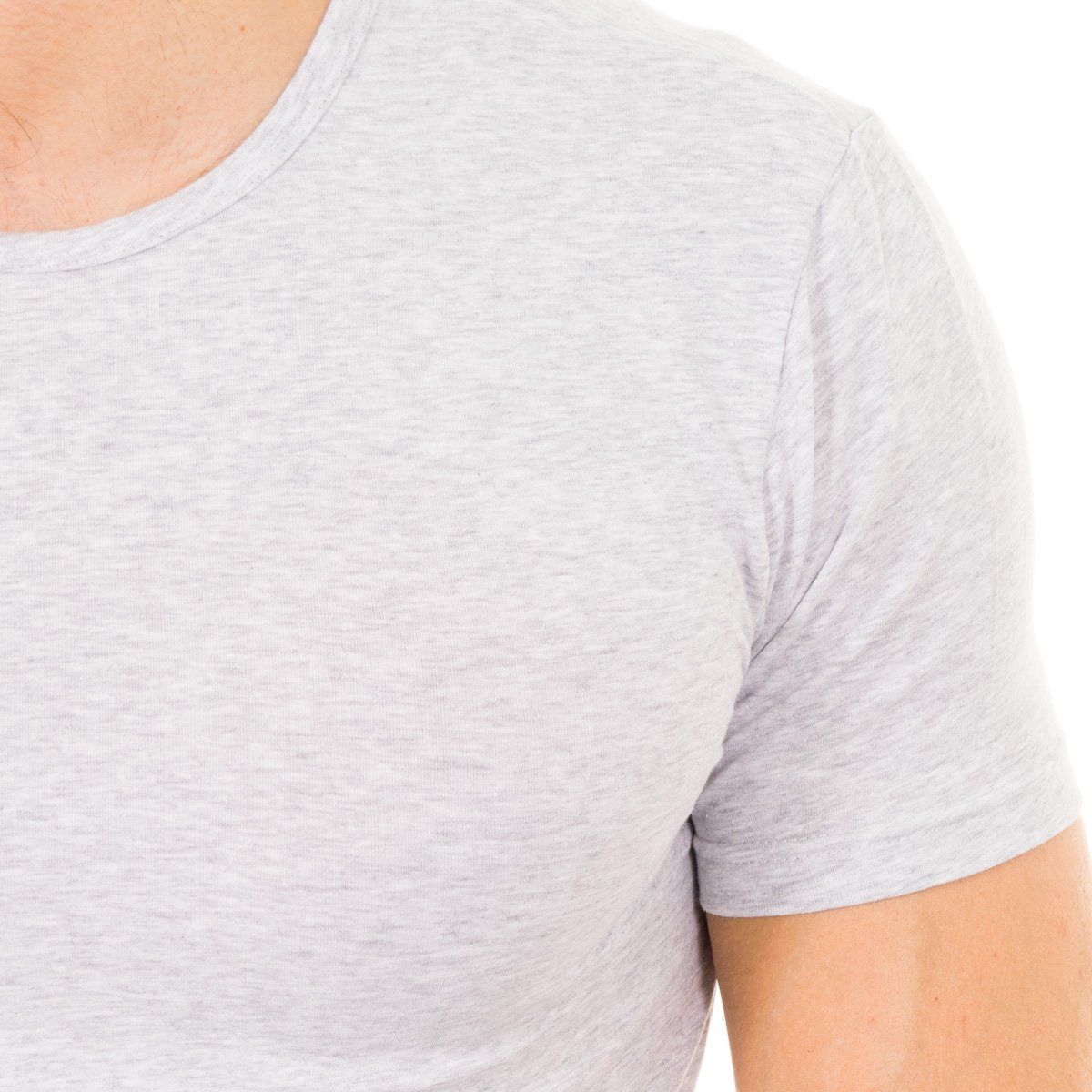 Eng anliegendes Rundhals T-Shirt