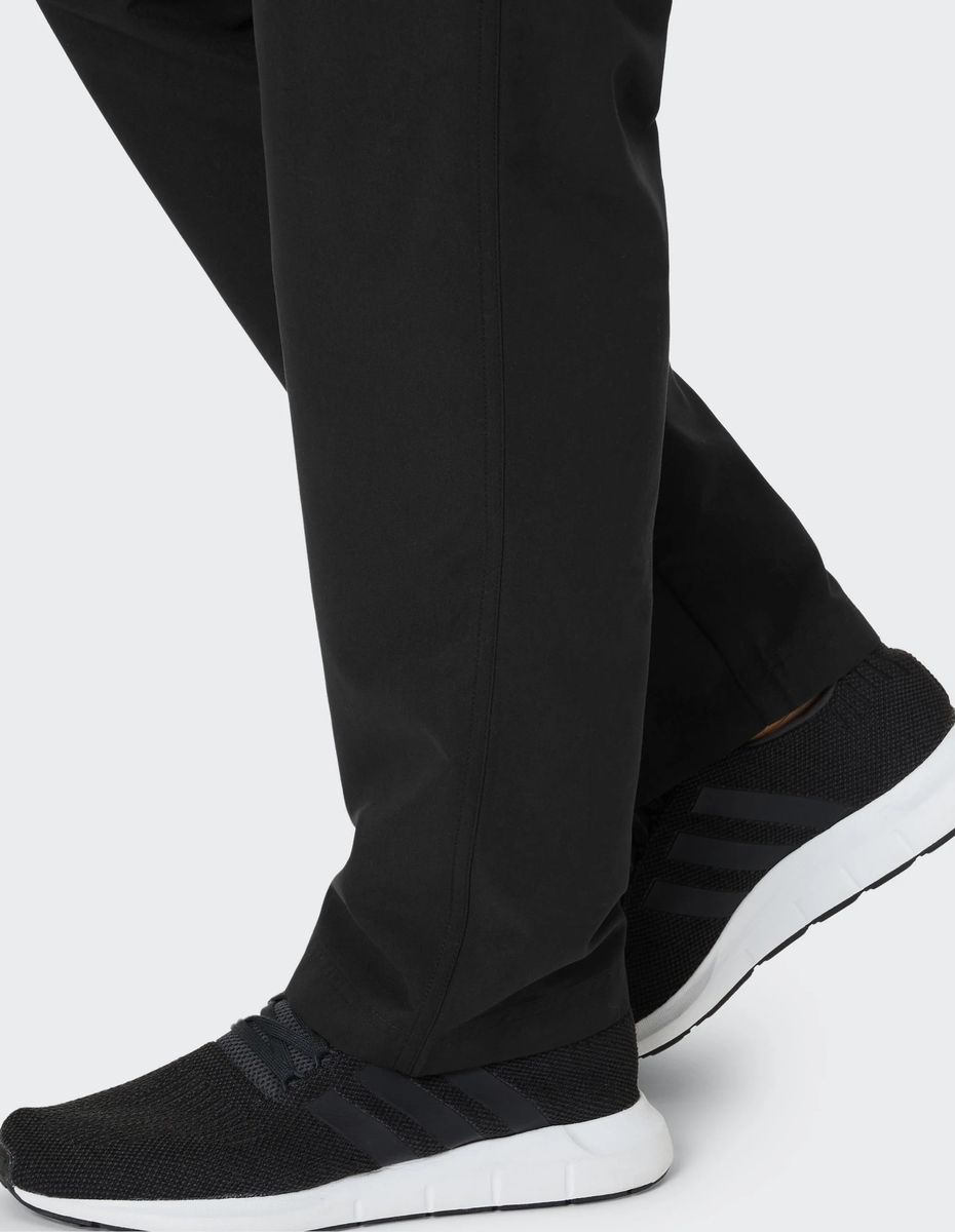 Atmungsaktive Hose mit geradem Bein