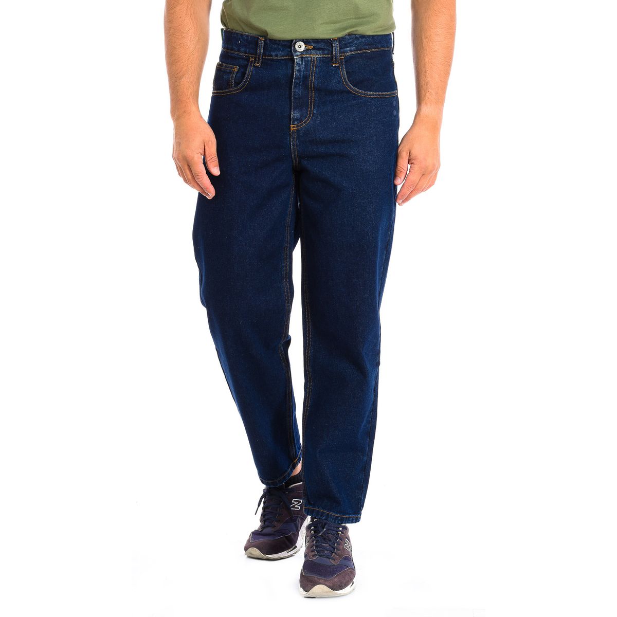 Klassische Jeans mit geradem Bein in dunkler Waschung