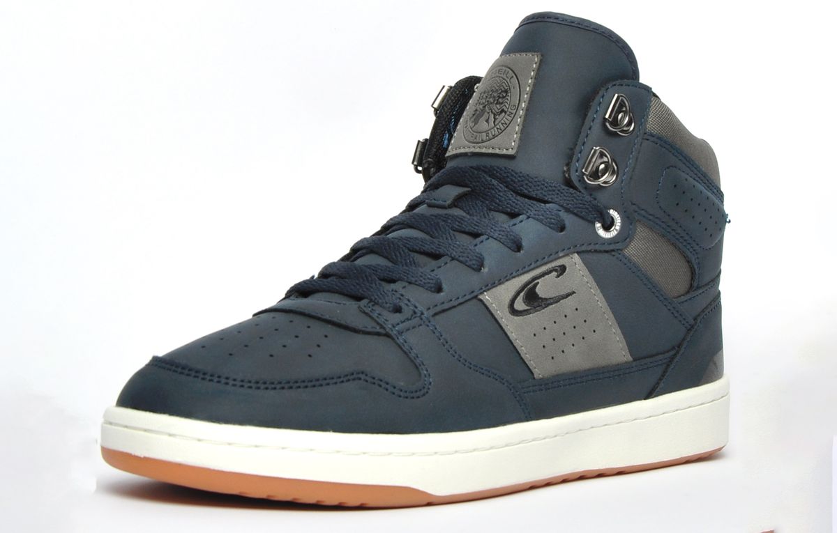 Retro-High-Top-Sneaker
