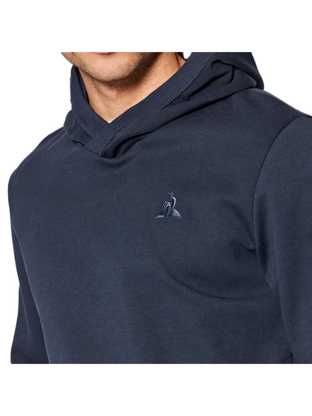 Klassischer Kapuzenpullover aus Baumwolle