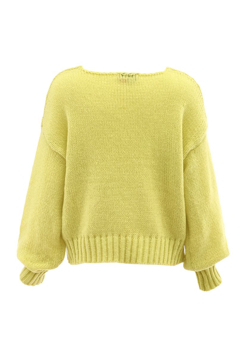 Flauschiger Oversize-Pullover mit V-Ausschnitt