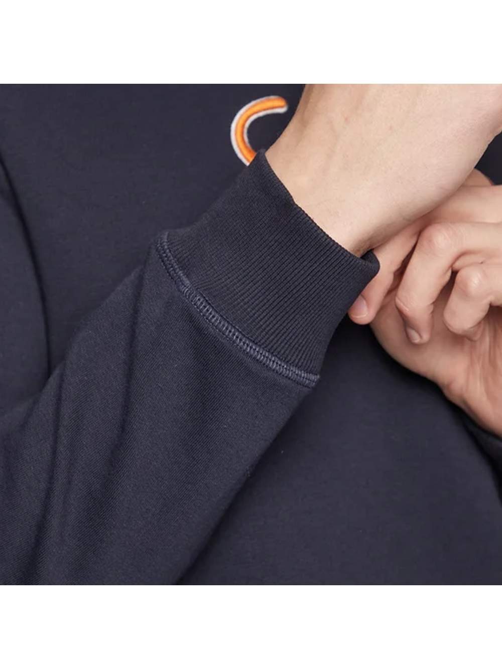 Klassischer Hoodie mit Logo-Stickerei