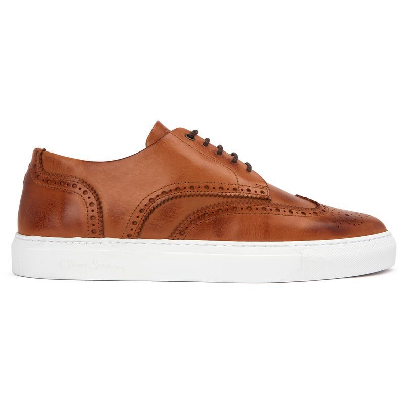 Leder Wingtip Sneaker mit weißer Sohle