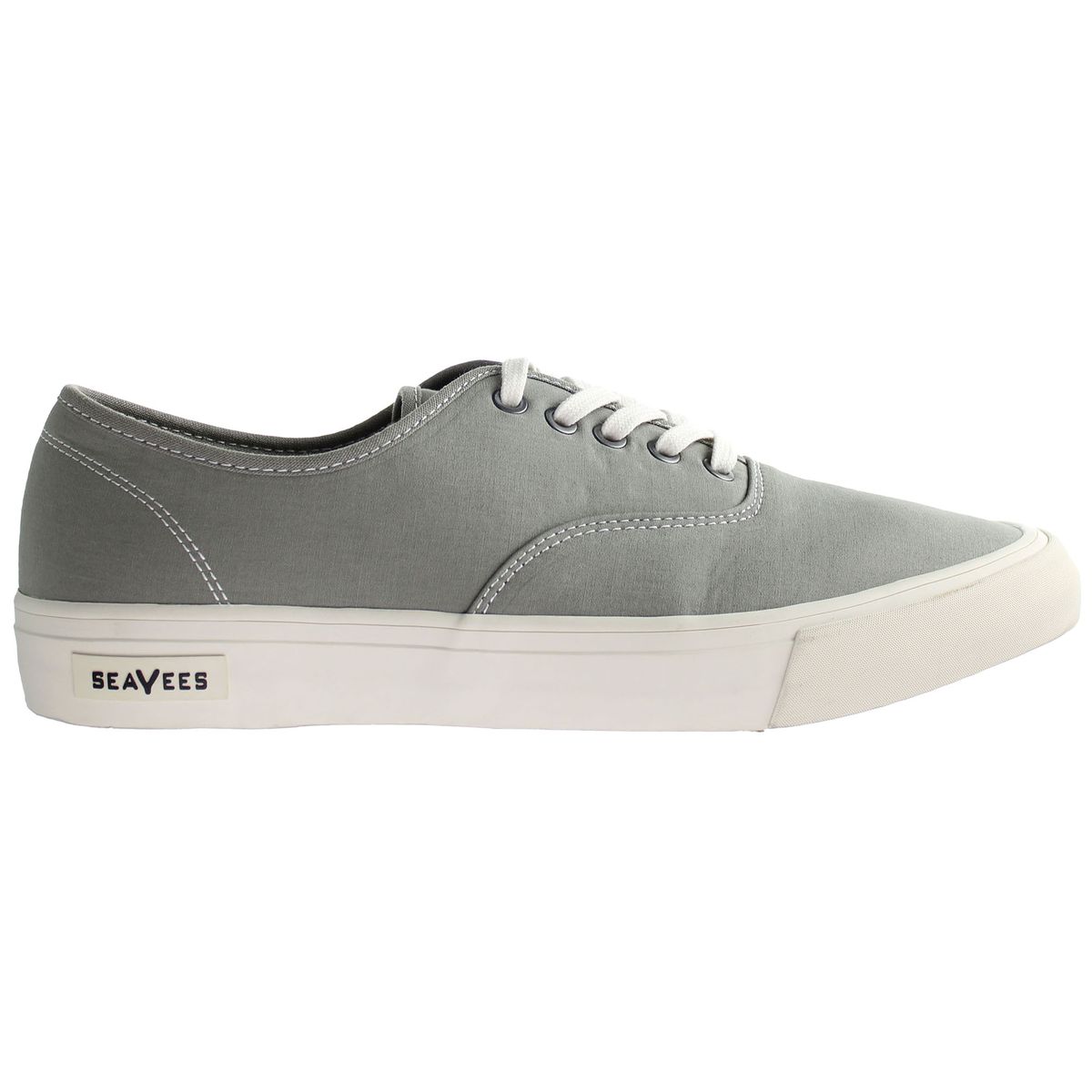 Klassische Canvas Schnürsneakers