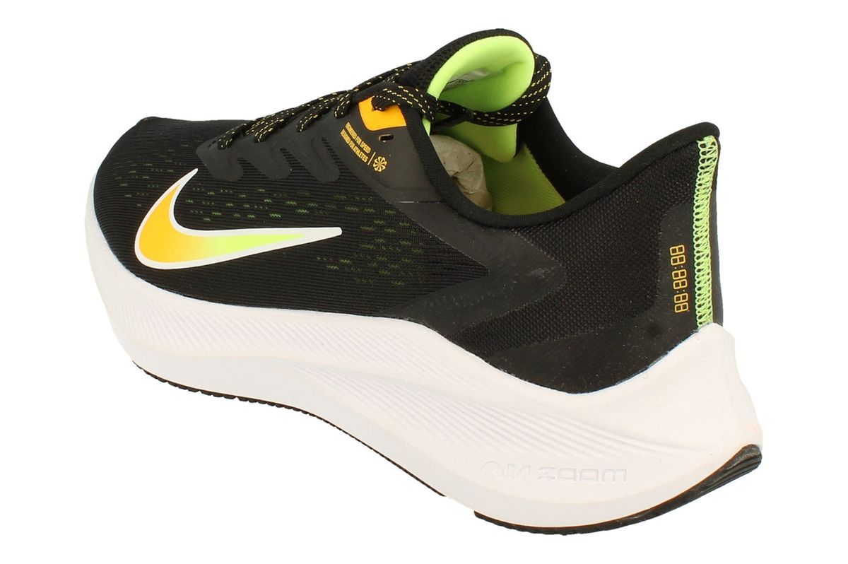 Zoom Winflo 7 Laufschuhe
