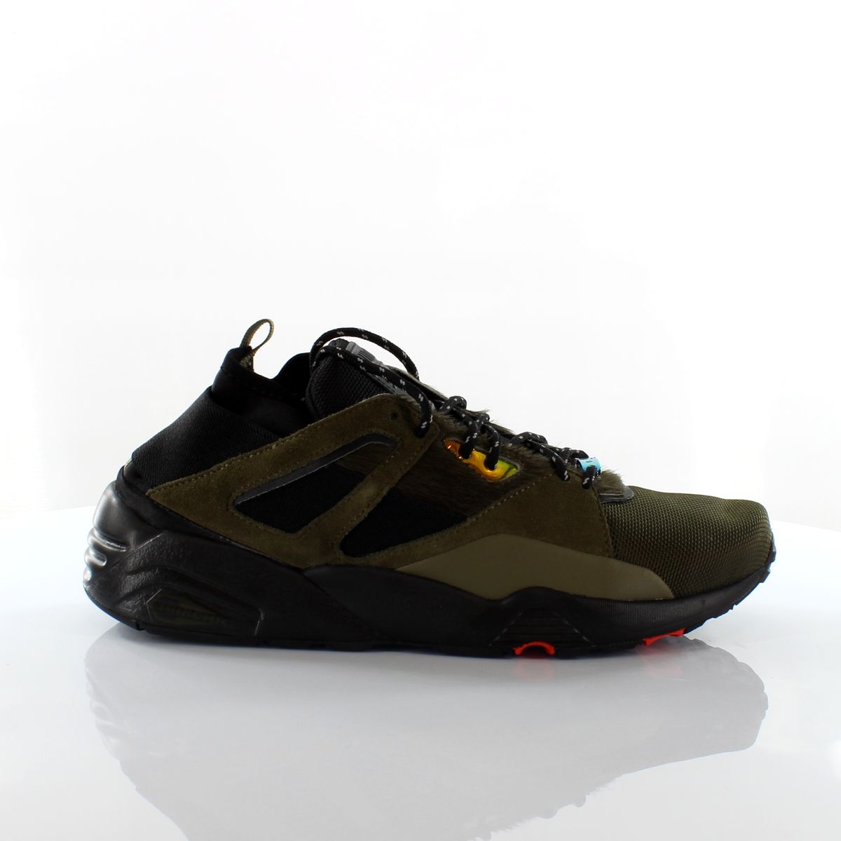 Olivgrüner Schnür-Sneaker Trainer