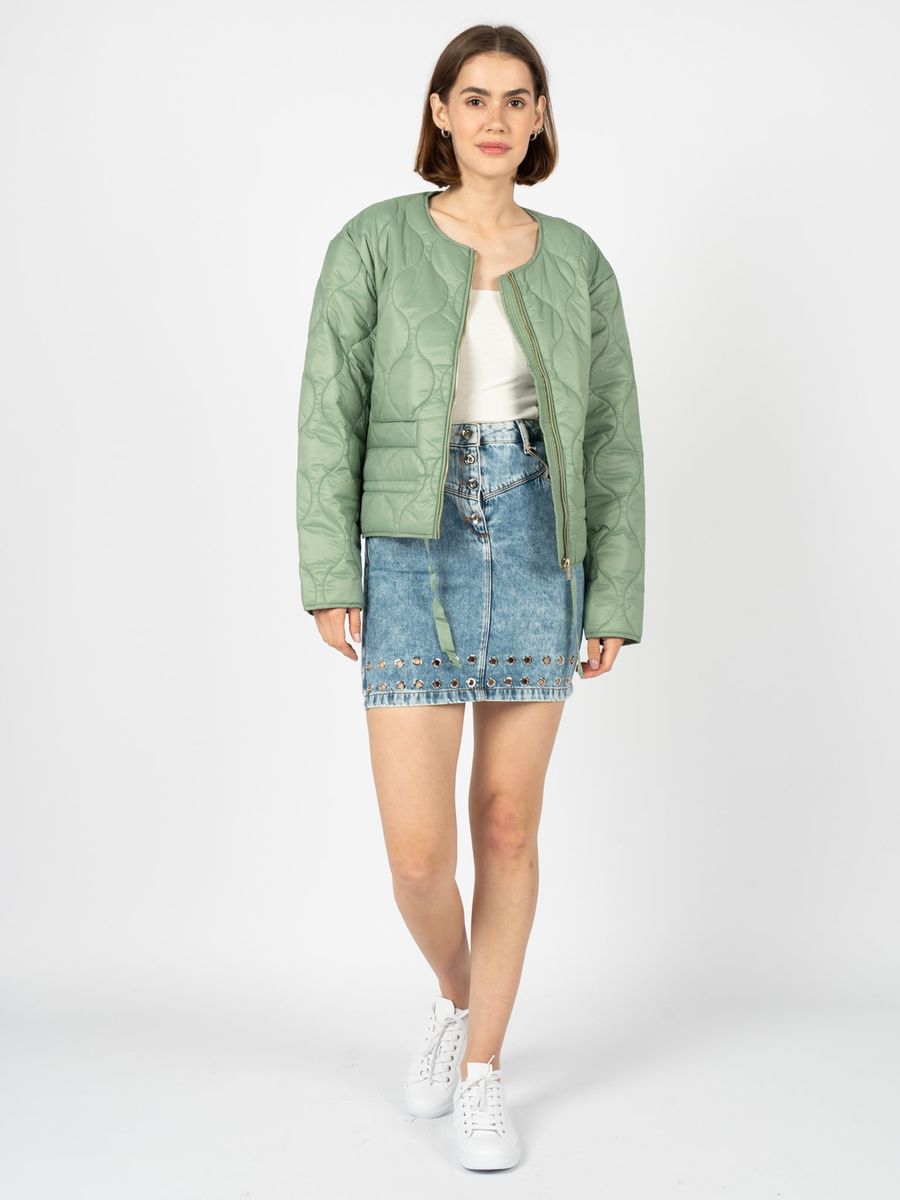 Kragenlose Steppjacke mit Zwiebelsteppung