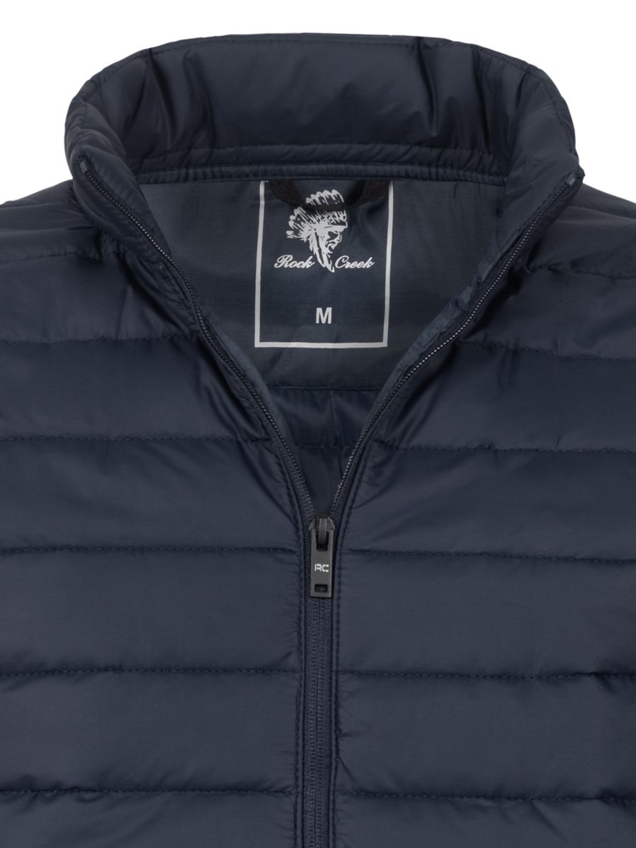 Leichte Steppjacke mit Stehkragen