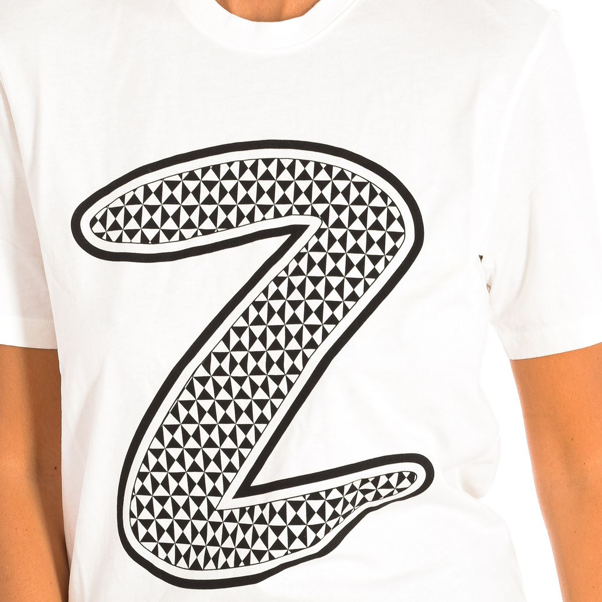Sportliches T-Shirt mit großem Grafikprint