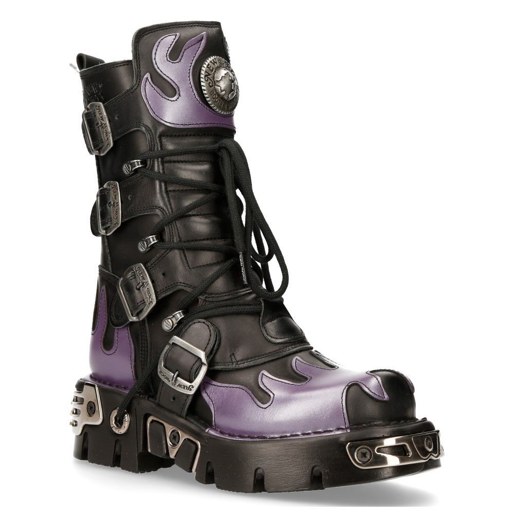 Plateaustiefel mit Flammenakzenten aus Leder