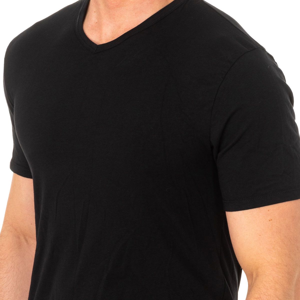 Atmungsaktiver Slim-Fit V-Ausschnitt