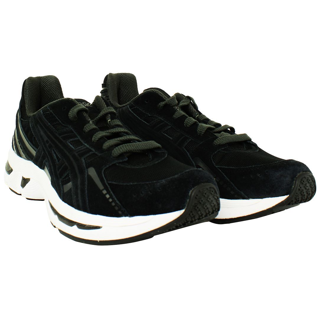 Moderne Mesh- und Wildleder-Trainer