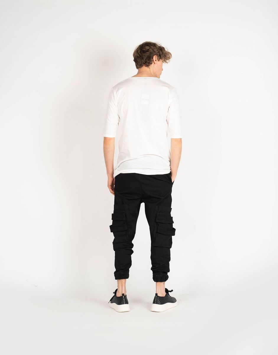 Minimalistisches T-Shirt mit Mittelnaht