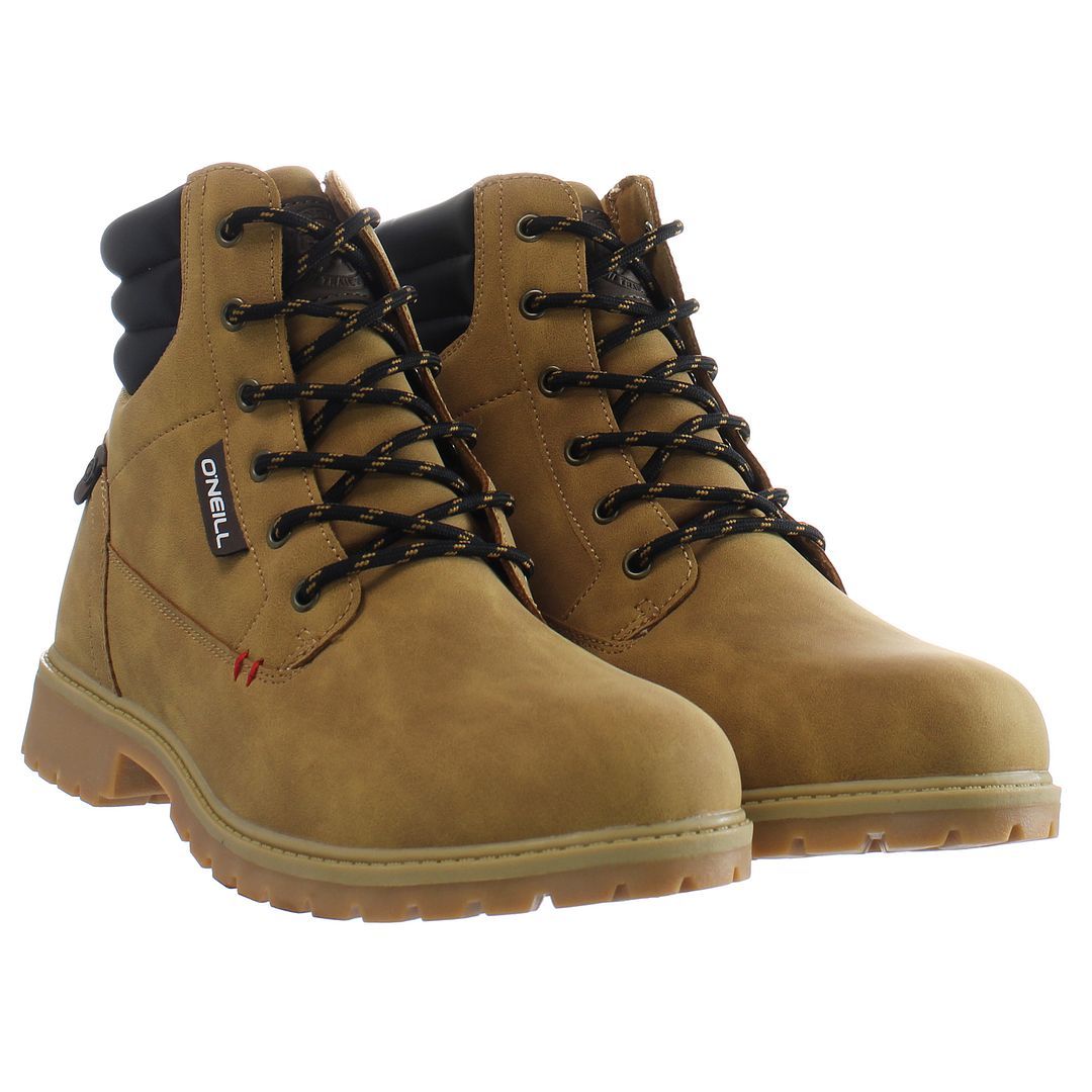Robuste Schnürstiefel für den Winter