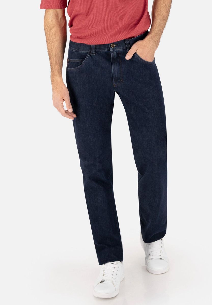 Herren Jeans mit Komfort Passform, dunkle Waschung
