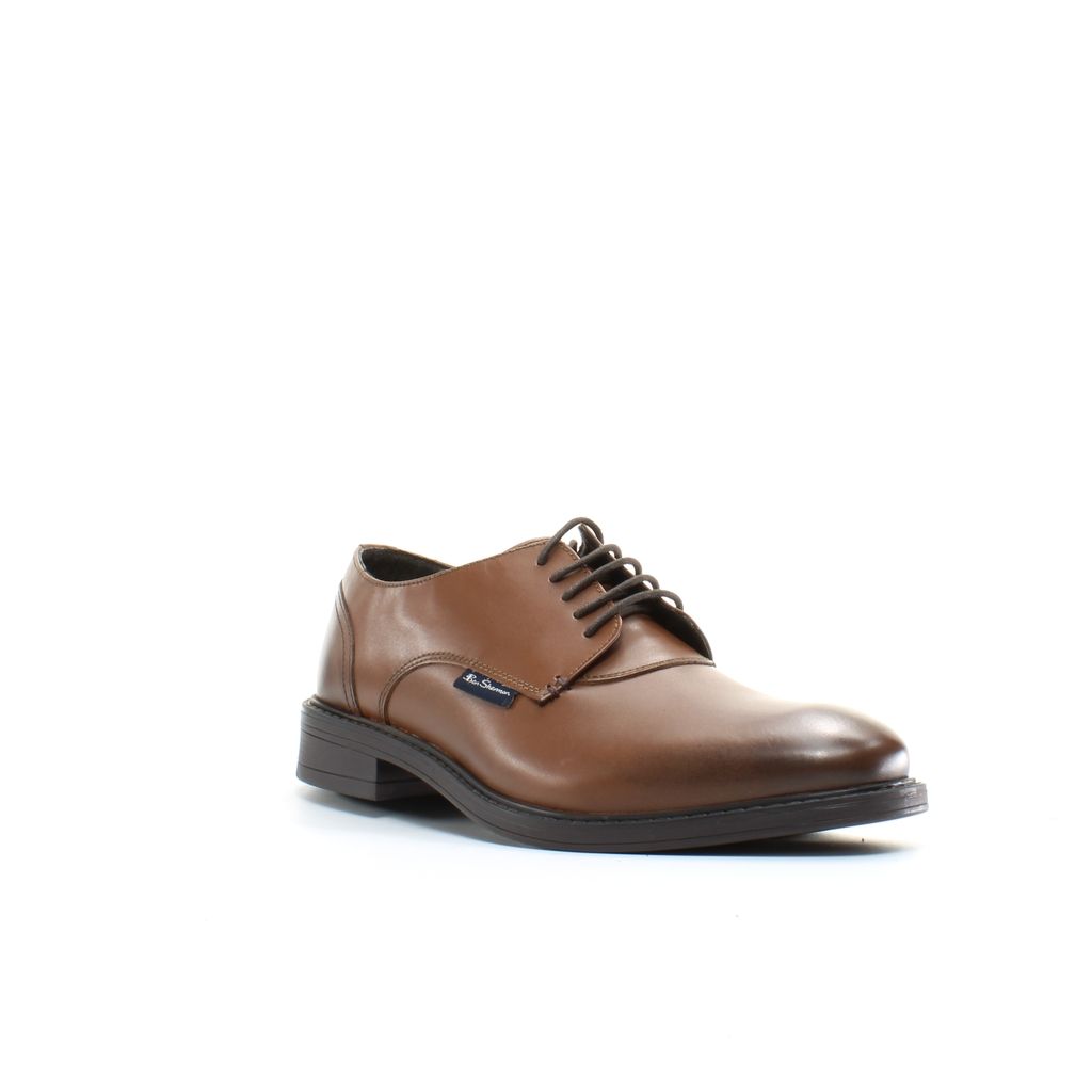 Klassische Derby-Schuhe aus Leder zum Schnüren