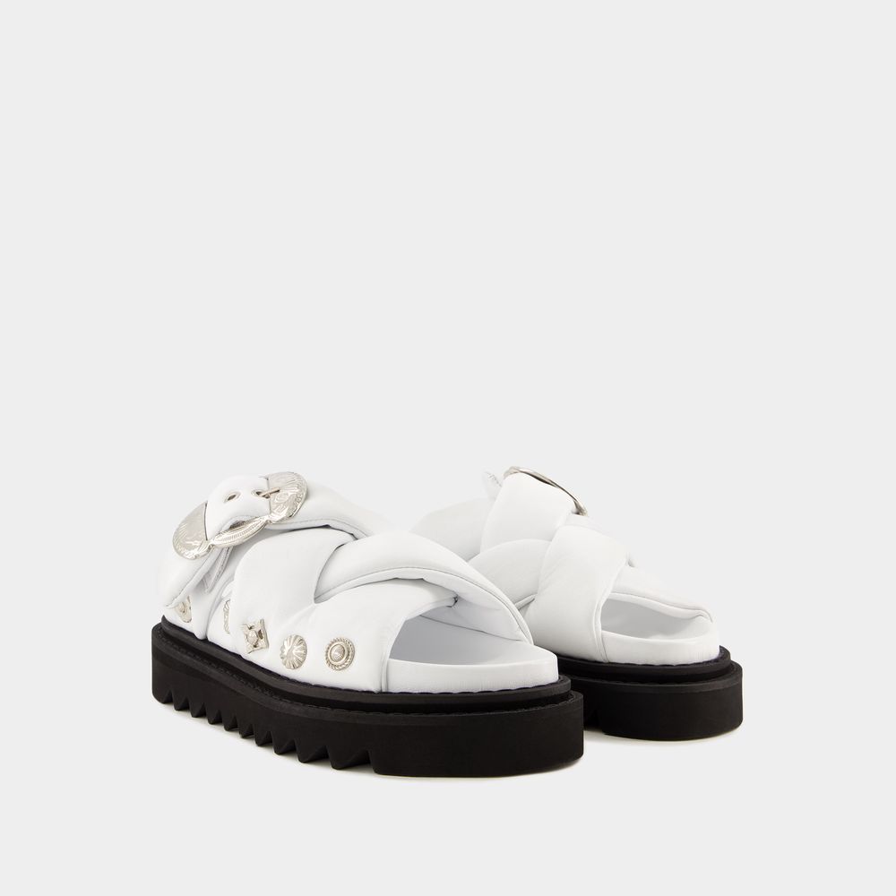 Western-Sandalen mit Nieten und Plateau