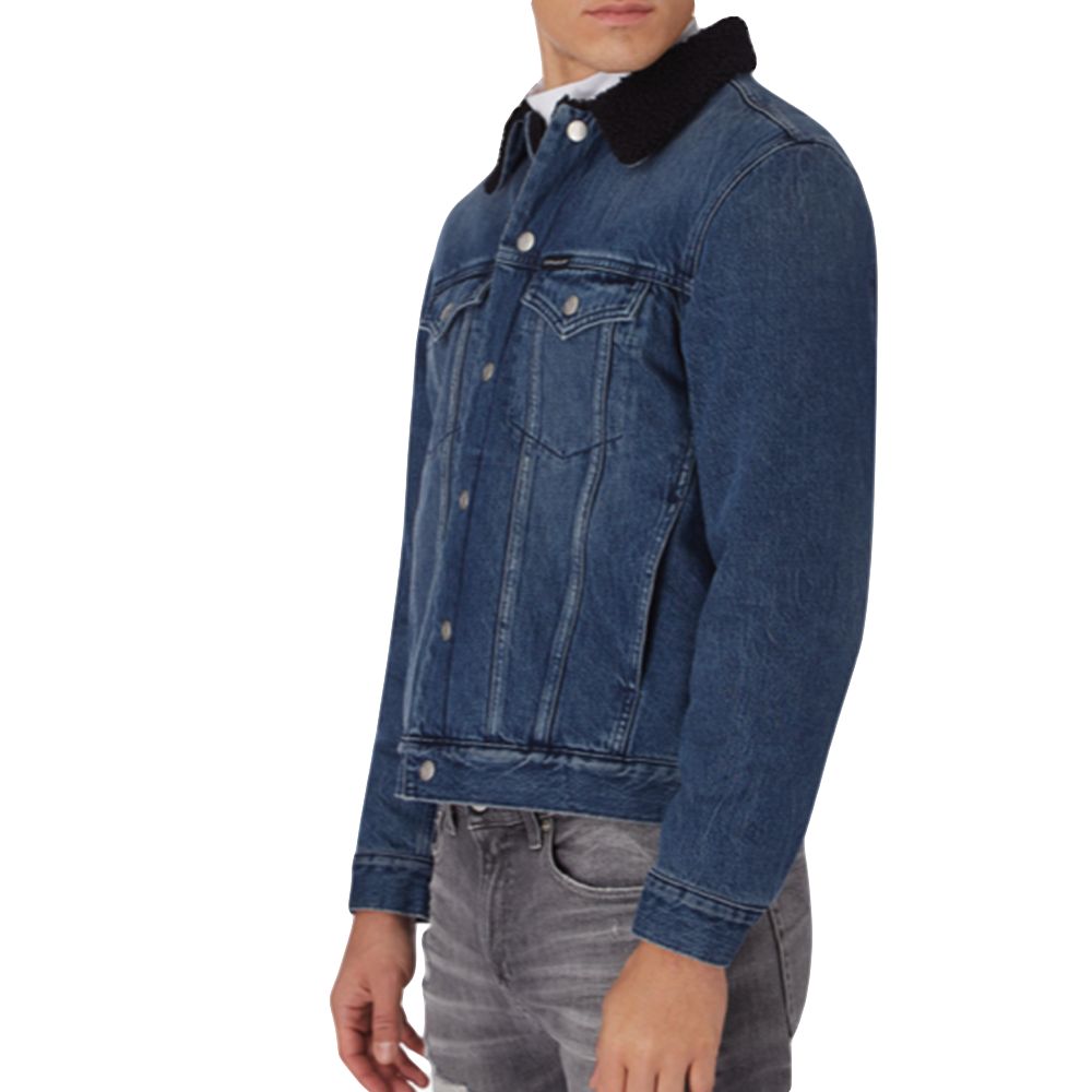 Klassische Jeansjacke mit Sherpa-Kragen