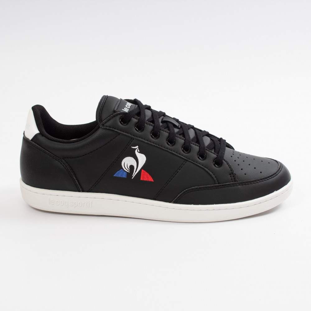 Flache Leder-Sneaker im Court-Stil