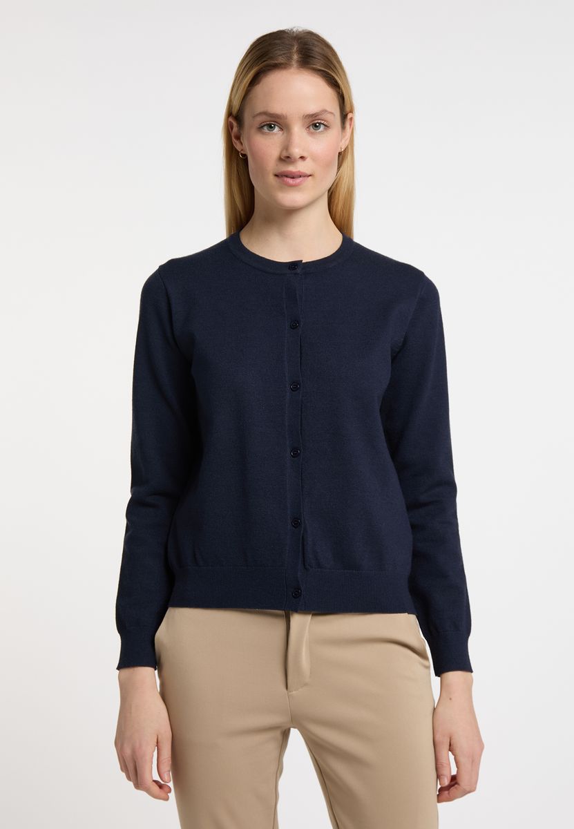 Klassische Strickjacke mit Rundhalsausschnitt