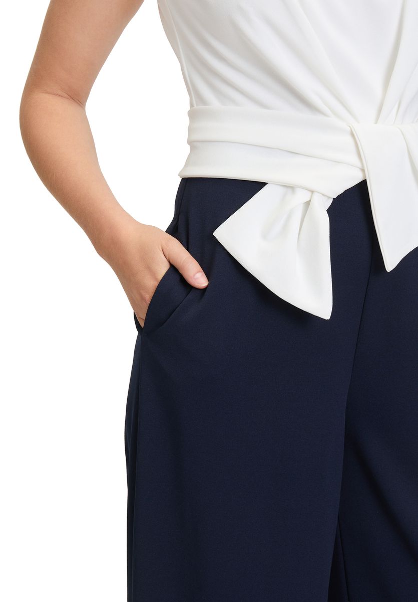 Eleganter, zweifarbiger Jumpsuit mit weitem Bein