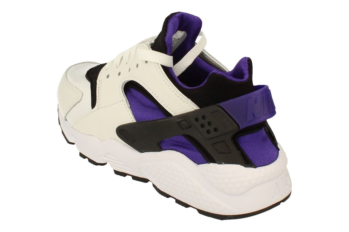 Ikonische Sport-Sneaker mit Bootie-Konstruktion