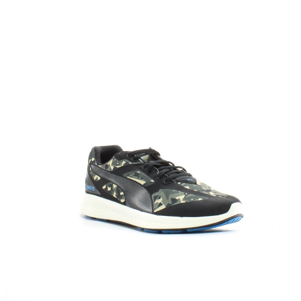 Sportliche Sneaker mit Camouflage-Muster