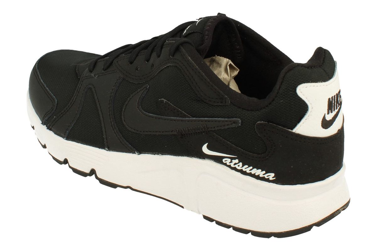 Retro-inspirierte Lifestyle-Sneaker