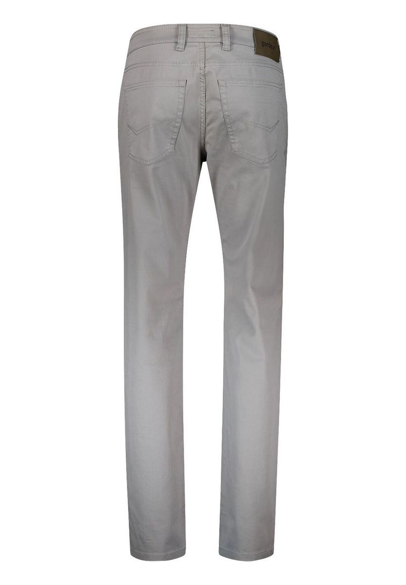 Modern Fit Five-Pocket Hose