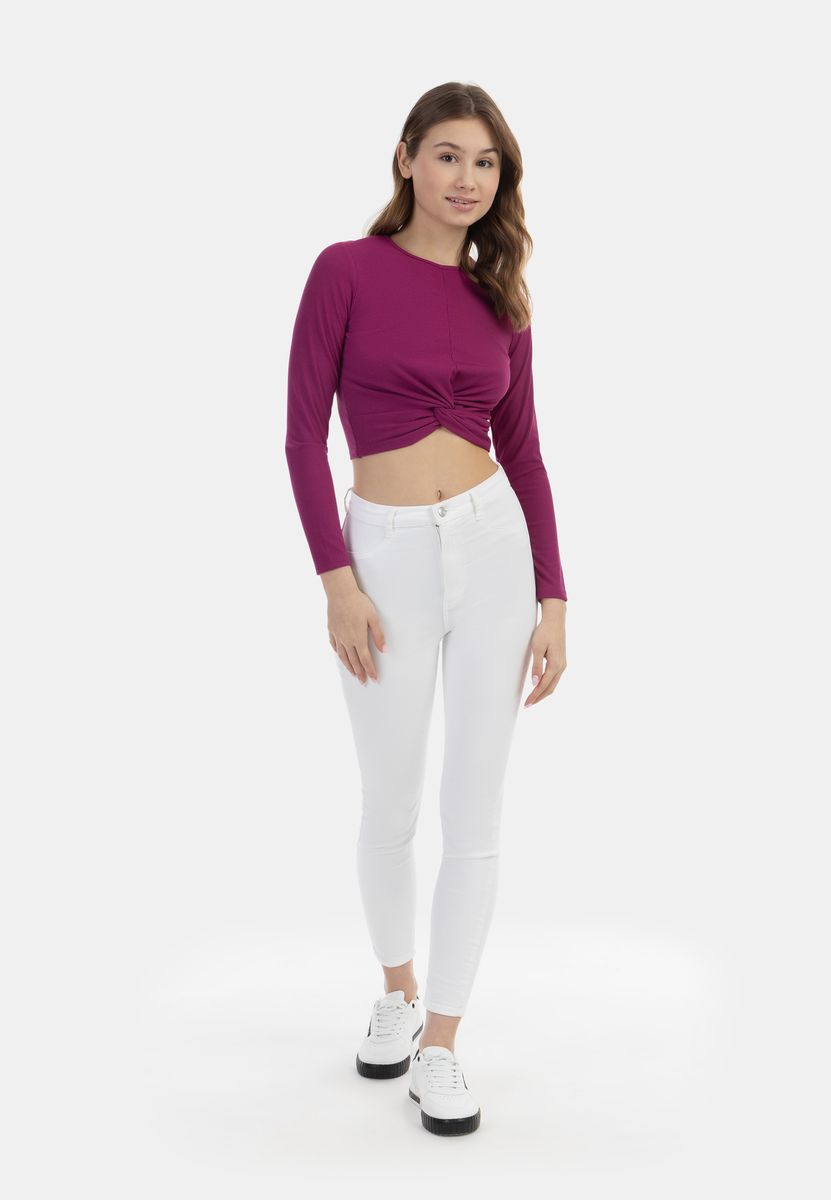 Geripptes Crop-Top mit Knotendetail
