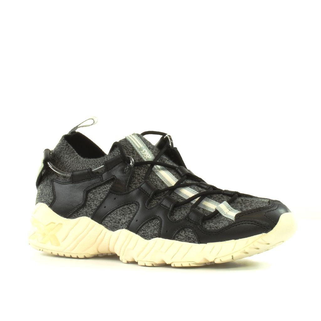 Strick-Sneaker mit niedrigem Schaft