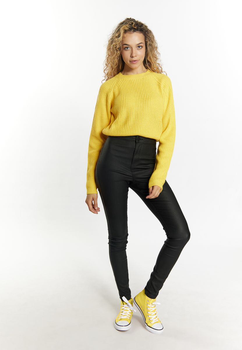 Kurz geschnittener Rippstrick-Pullover