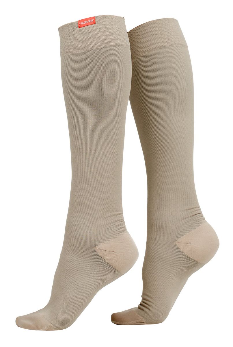 VIM&VIGR - Breite Wadenstrümpfe mit abgestufter Kompression 15-20 mmhg Feuchtigkeitstransportierendes Nylon für Damen und Herren - Cashew