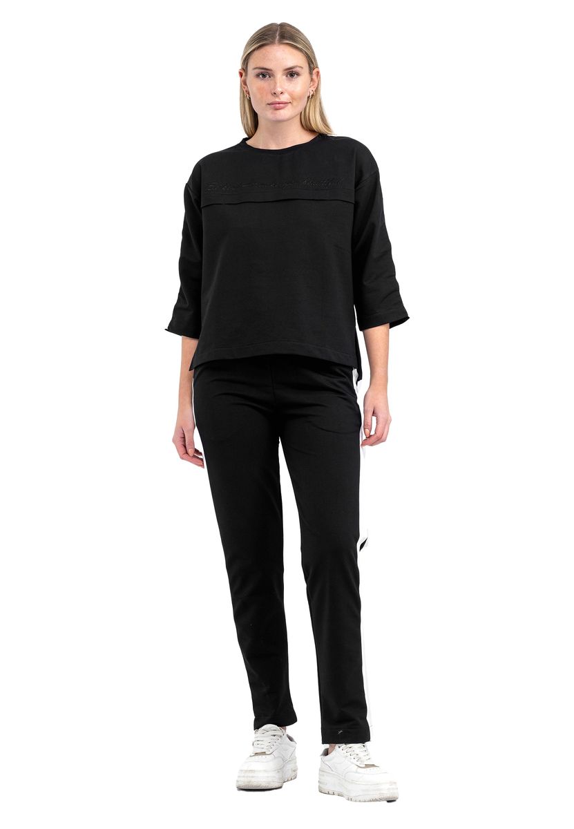 Damen Loungeset mit Stickerei