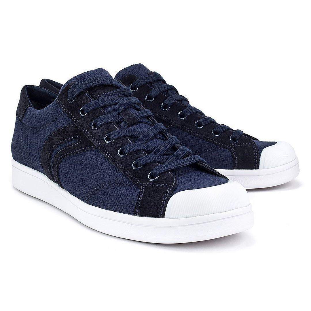 Lässige Low-Top Wildleder-Sneaker