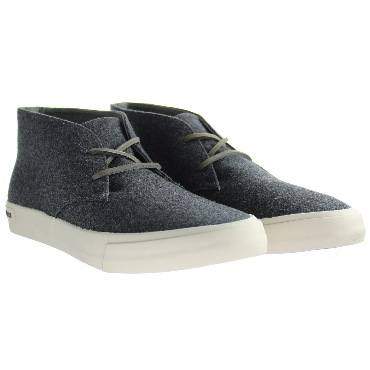 Schnür-Chukka-Boots aus Wollfilz