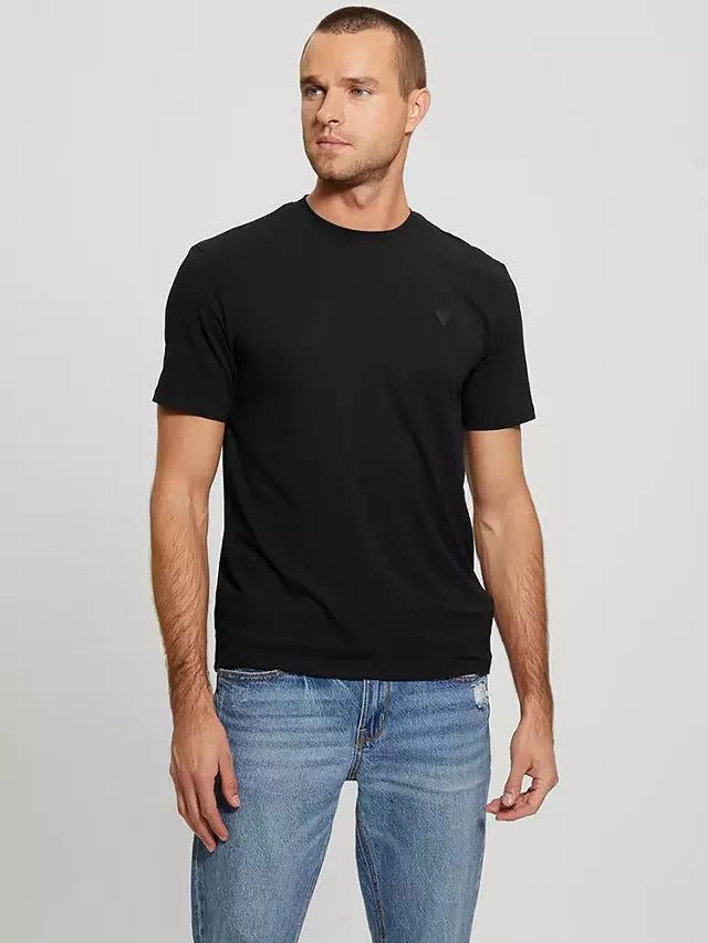 Klassisches einfarbiges T-Shirt mit Rundhalsausschnitt