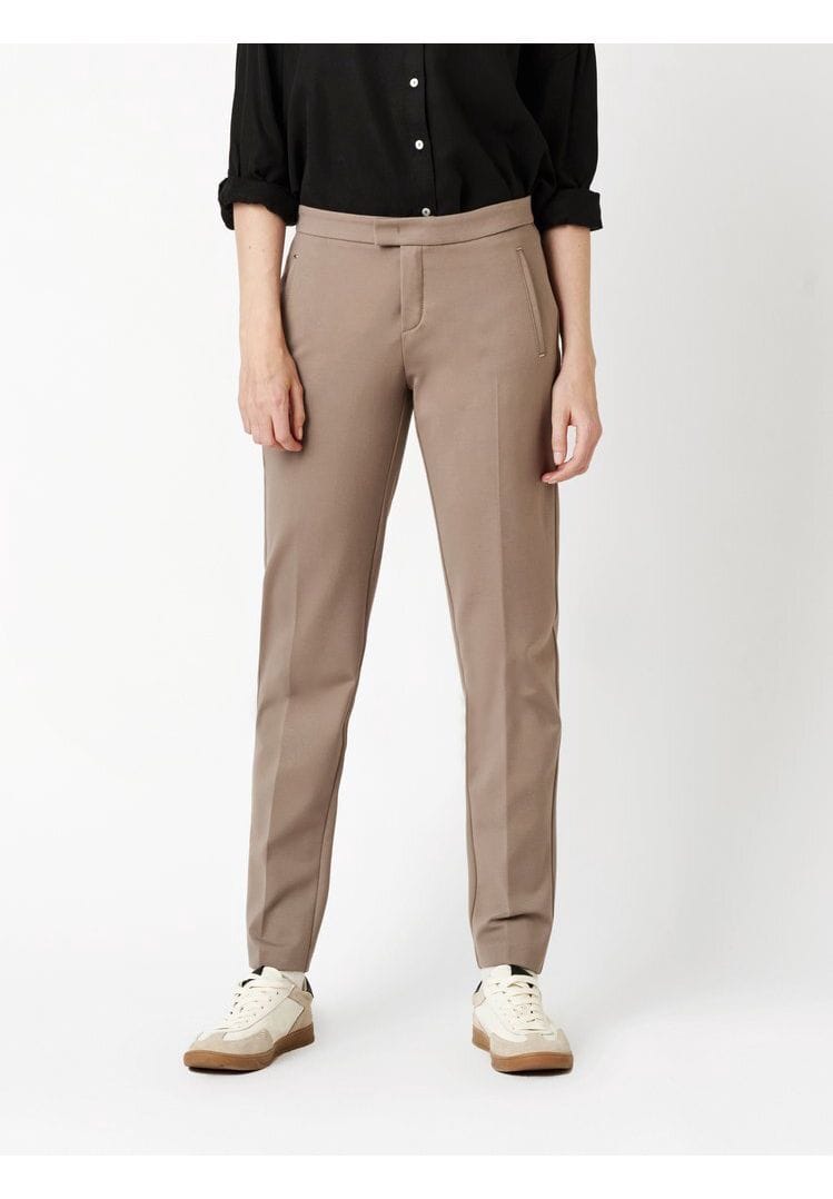 Schlanke Hose in Knöchellänge