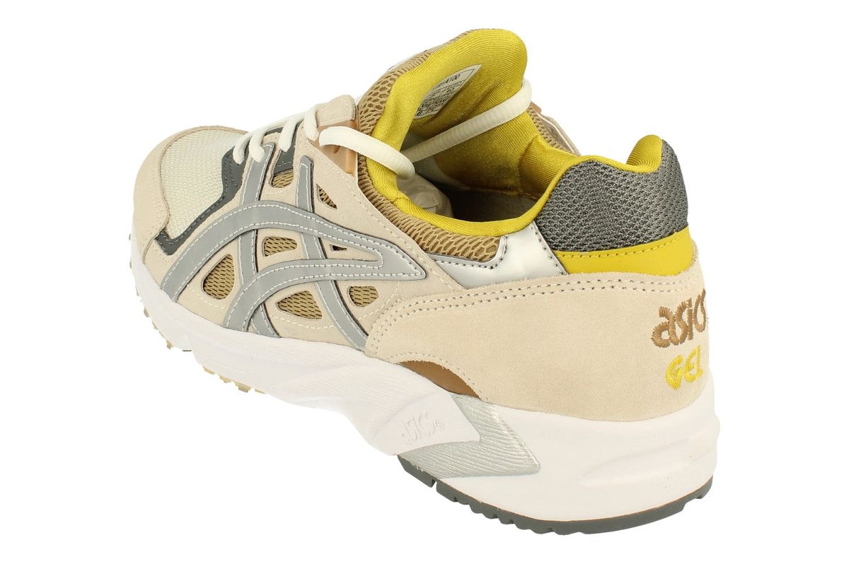 Retro-Sneaker aus Mesh und Wildleder