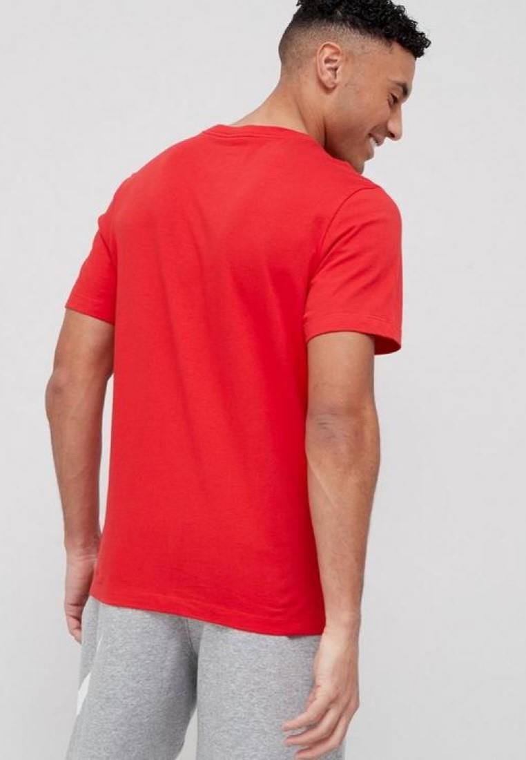 Klassisches Baumwoll-T-Shirt mit Rundhalsausschnitt