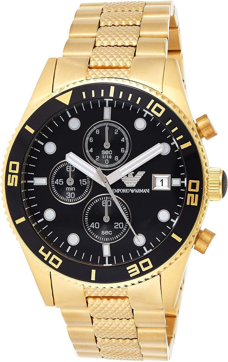Goldfarbene Chronographenuhr