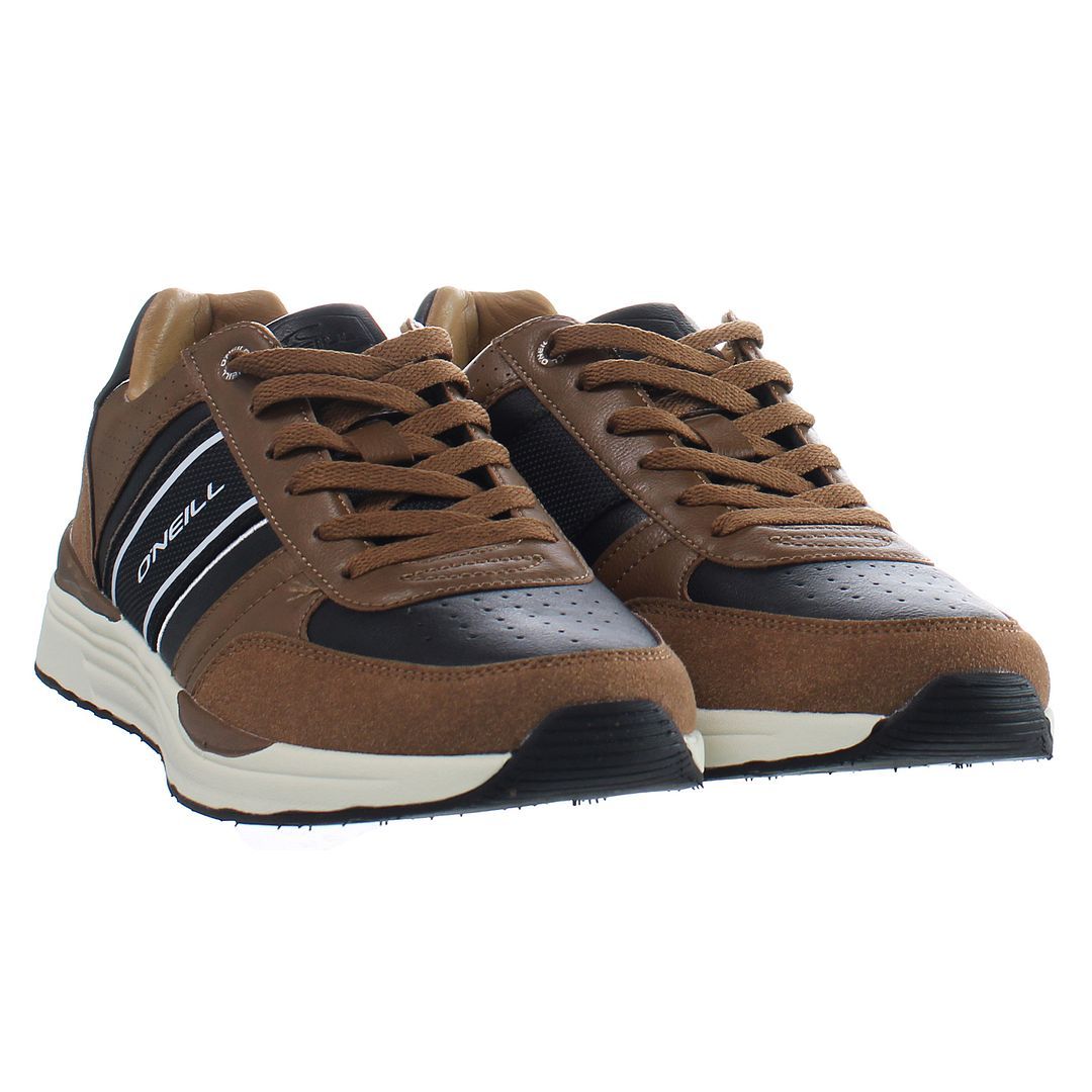Kontrast-Sneaker im Materialmix
