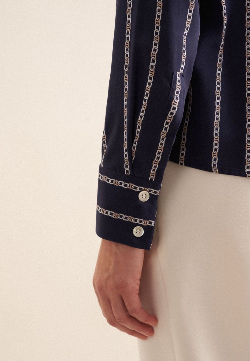 Langärmliges Hemd mit Kettenmuster