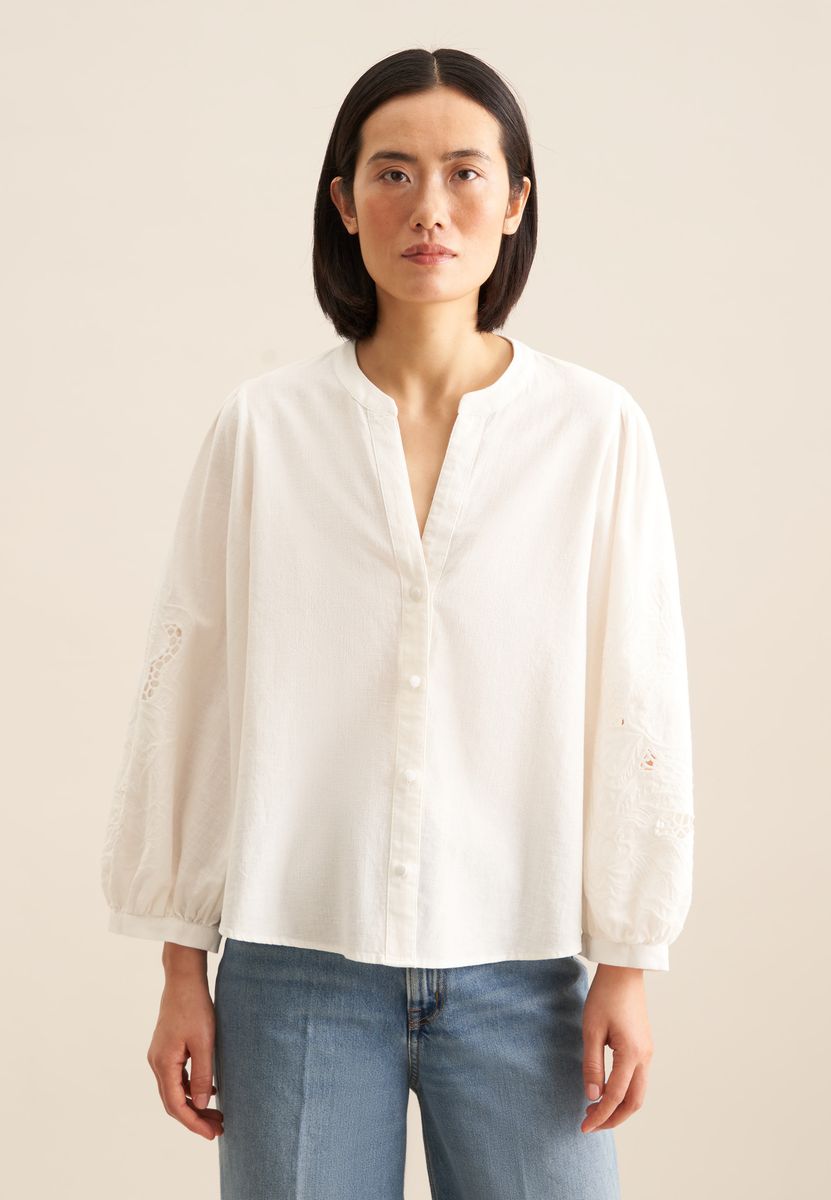 Tunika Bluse mit bestickten Ärmeln
