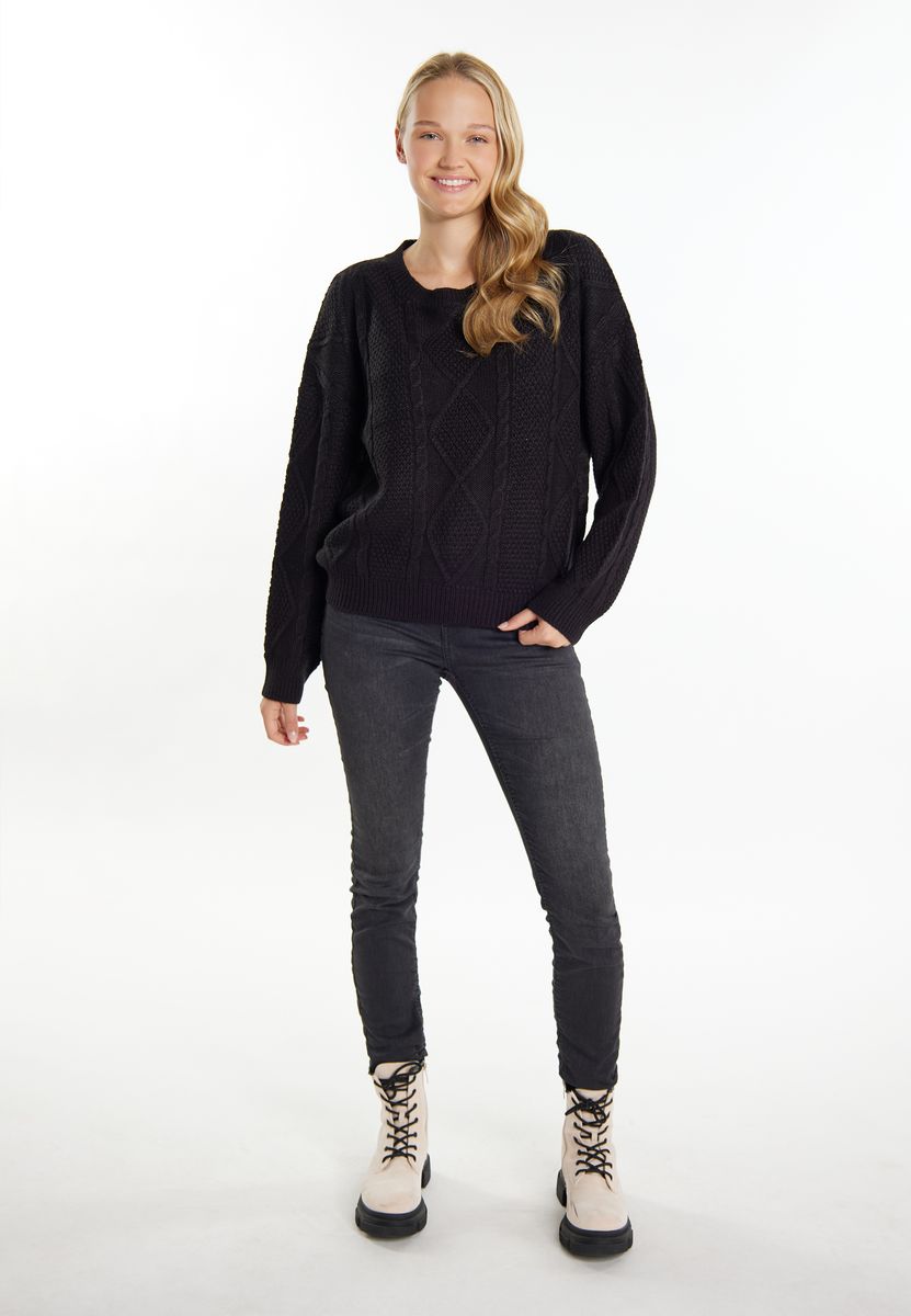 Zopf- und Rautenmuster Strickpullover