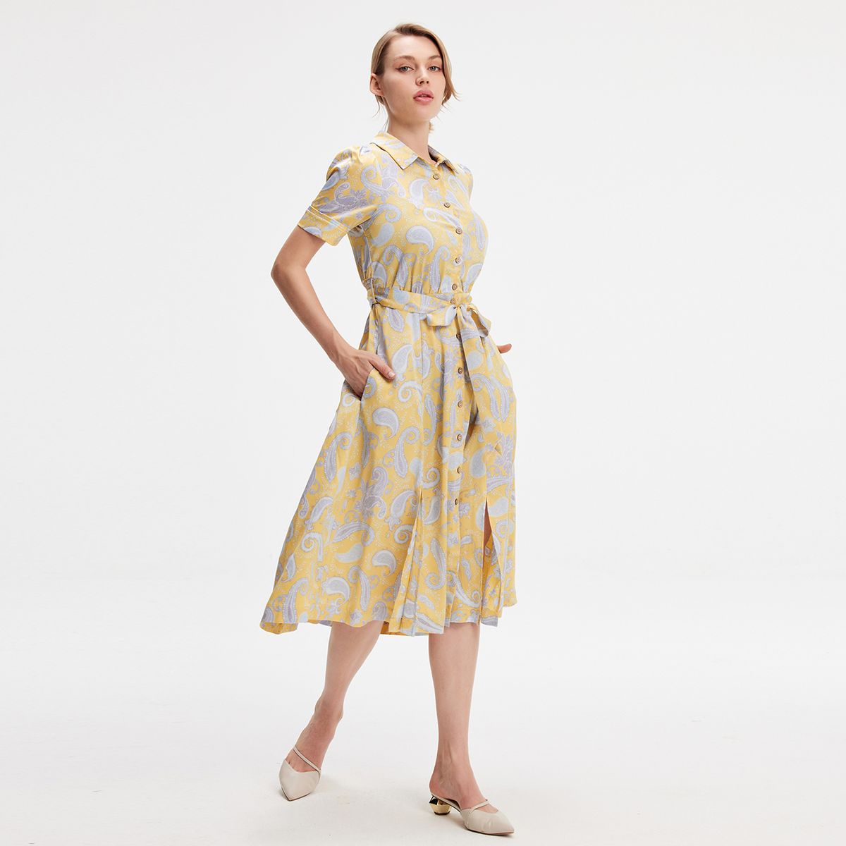 Elegantes Satin-Hemdblusenkleid mit Paisley-Muster
