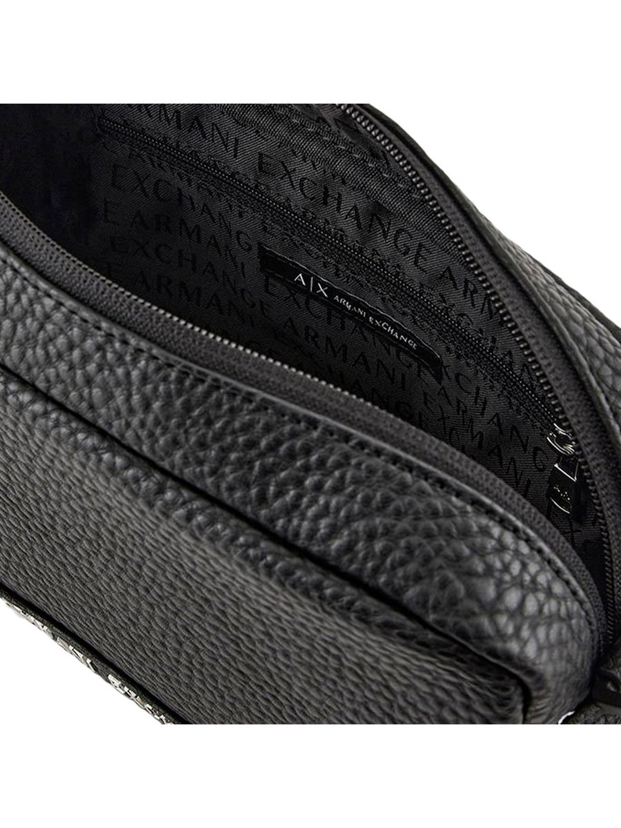 Strukturierte Tasche mit Handgelenkschlaufe